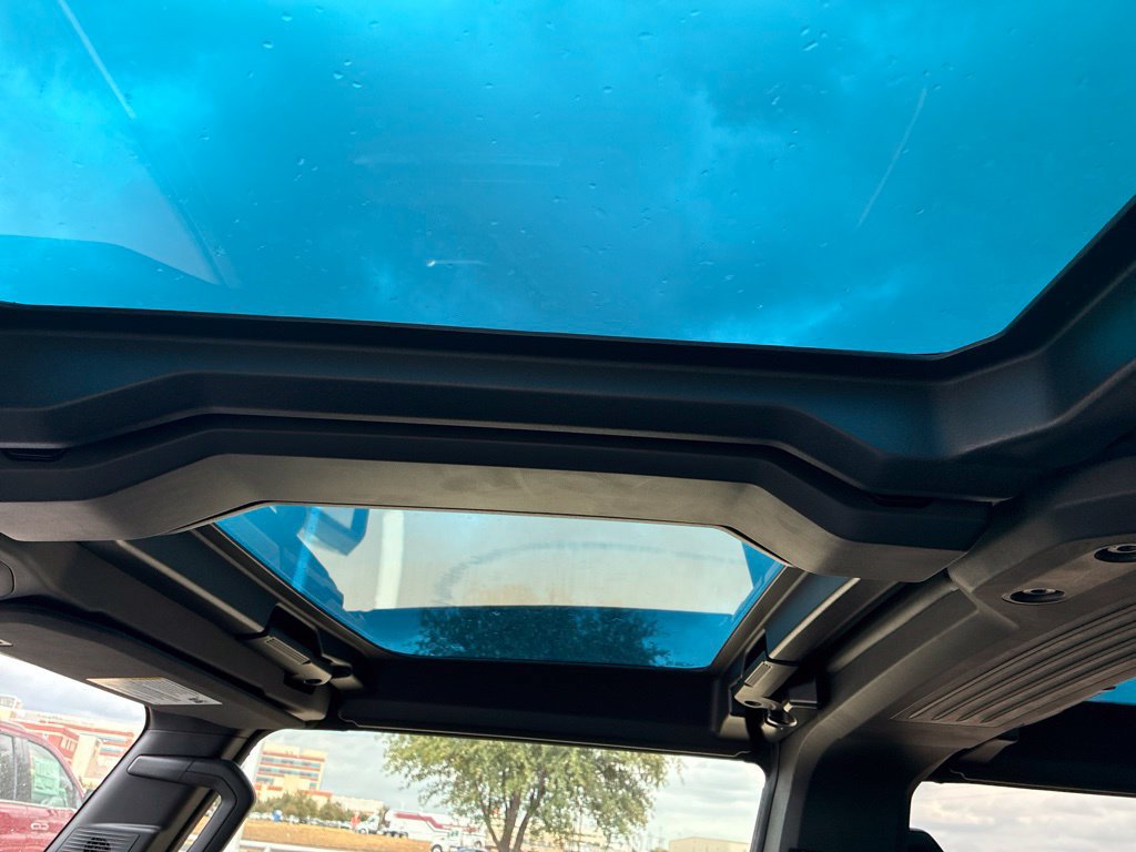 Used 2025 GMC Hummer EV 3X w/ LPO, Sport Package AWD/4WD image 11