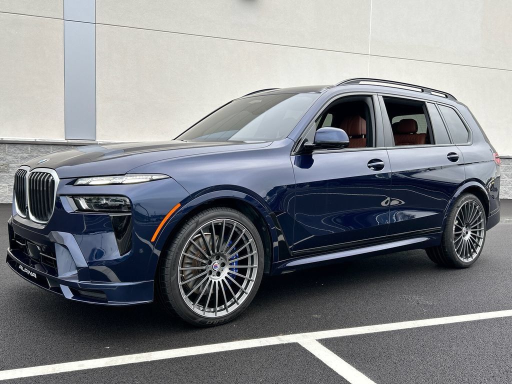 Used 2025 BMW ALPINA XB7 AWD/4WD image 1