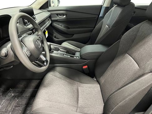 New 2025 Honda Accord SE image 11