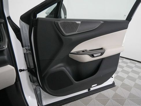 New 2026 Lexus NX 350 AWD w/ Cold Area Package image 19