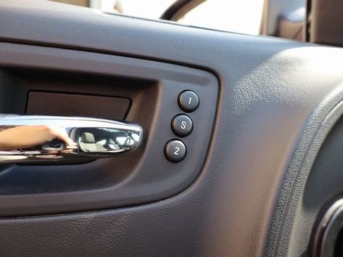 Used 2023 Dodge Charger SRT Hellcat w/ Harman/Kardon Audio Group image 11