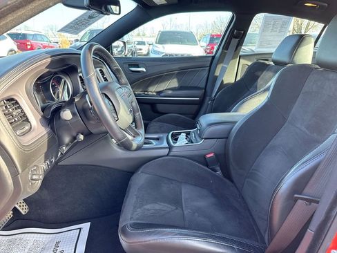 Used 2023 Dodge Charger R/T w/ Plus Group image 19