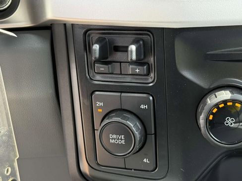 New 2024 Ford F550 4x4 Regular Cab Super Duty image 16