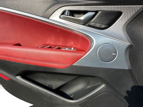 Used 2023 Genesis G70 2.0T w/ Sport Prestige Package AWD/4WD image 11