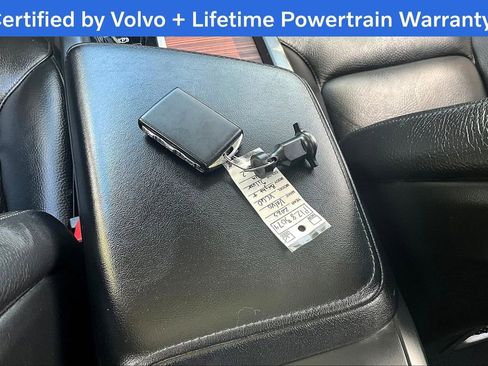 Certified 2023 Volvo XC60 B5 Plus image 13