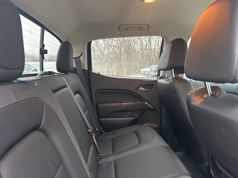 Certified 2022 GMC Canyon AT4 w/ Trailering Package image 12