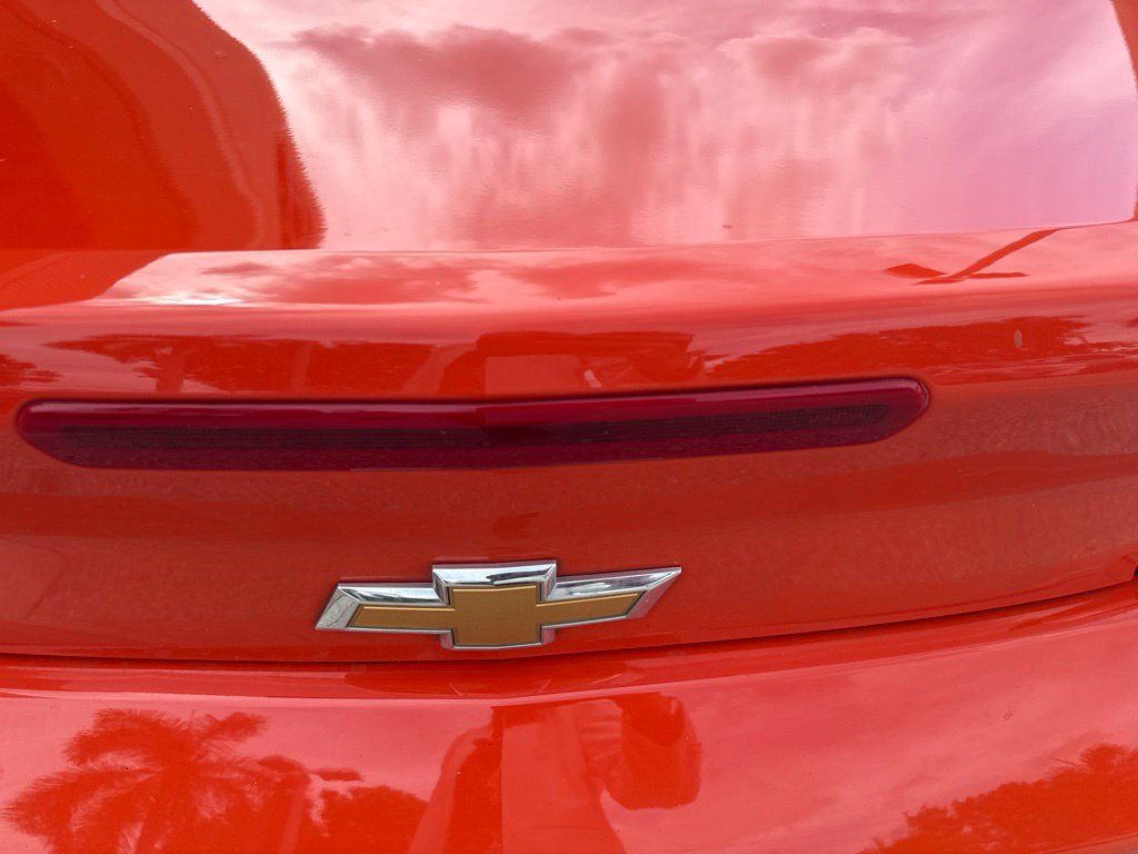 Used 2019 Chevrolet Camaro LS RWD image 9