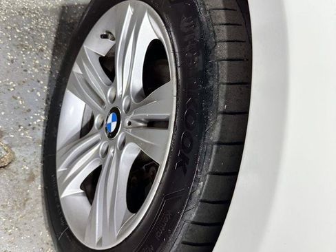 Used 2017 BMW 330i Sedan RWD image 10