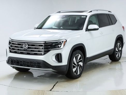 New 2026 Volkswagen Atlas SEL image 1