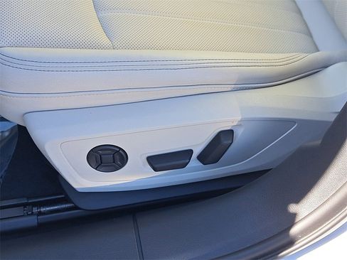 Certified 2025 Audi A6 3.0T Premium w/ Convenience Plus Package image 19