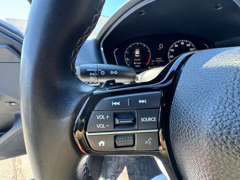 Used 2025 Honda Civic Sport image 18