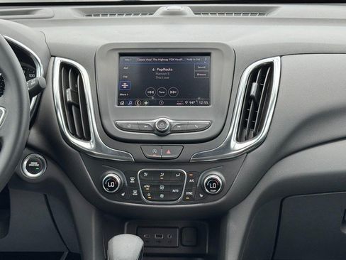 Used 2024 Chevrolet Equinox LT FWD image 13