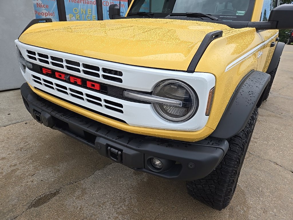 Used 2023 Ford Bronco Heritage Edition AWD/4WD image 17