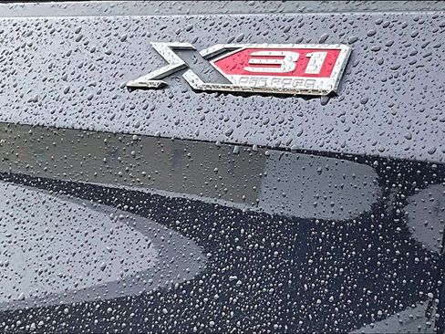 Used 2023 GMC Sierra 1500 SLT AWD/4WD image 29