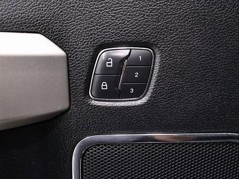 Used 2018 Ford F350 Lariat w/ Lariat Ultimate Package image 11