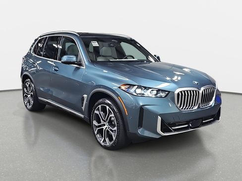 New 2026 BMW X5 xDrive40i w/ Climate Comfort Package image 3