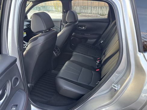 Used 2025 Acura ADX A-Spec image 10