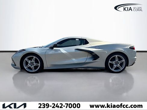 Used 2021 Chevrolet Corvette Stingray Convertible w/ 1LT image 2