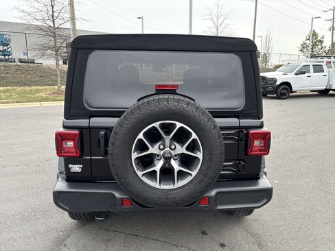 Certified 2024 Jeep Wrangler Sport S image 8