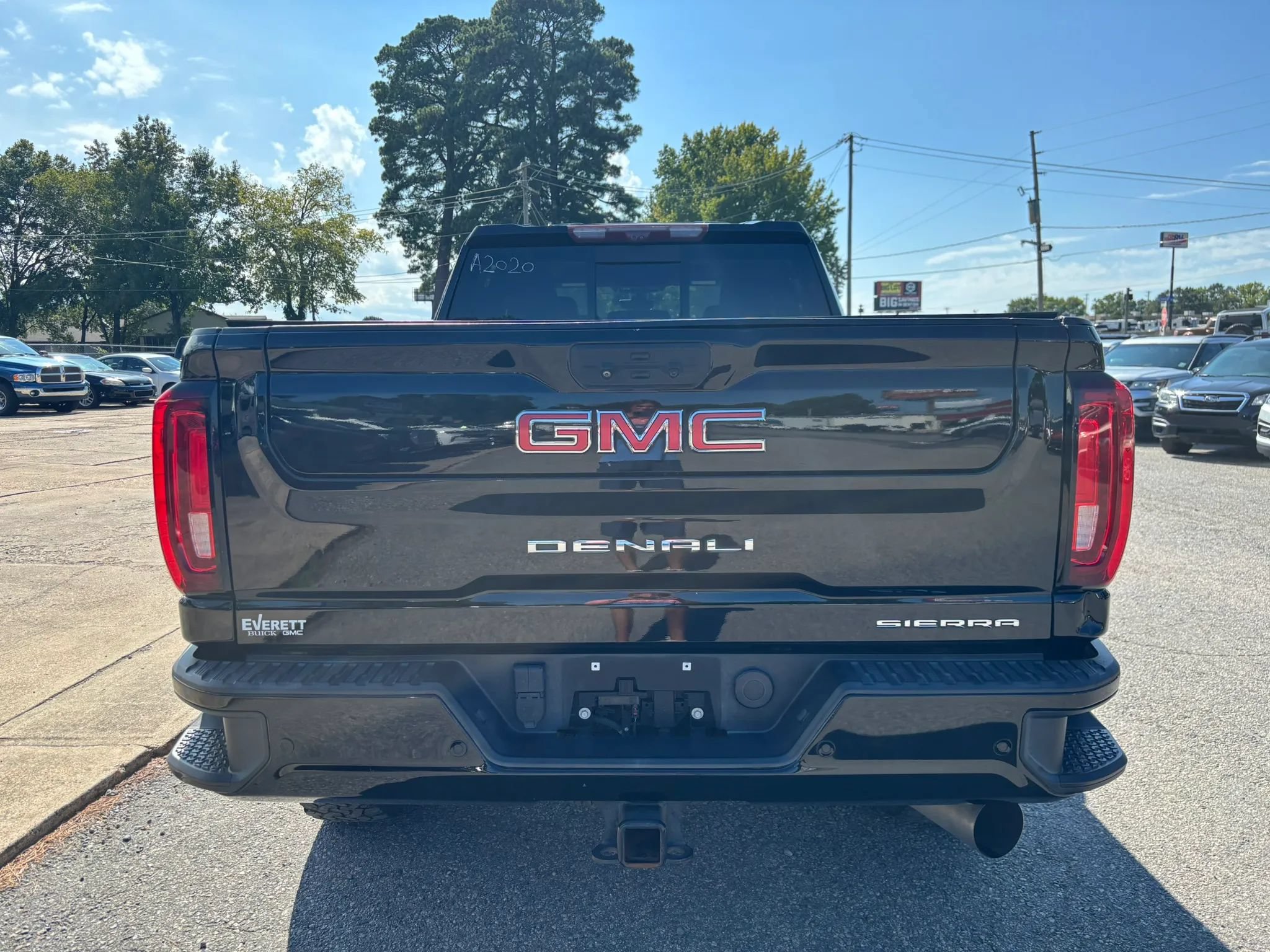Used 2021 GMC Sierra 2500 Denali w/ Denali Ultimate Package AWD/4WD image 4