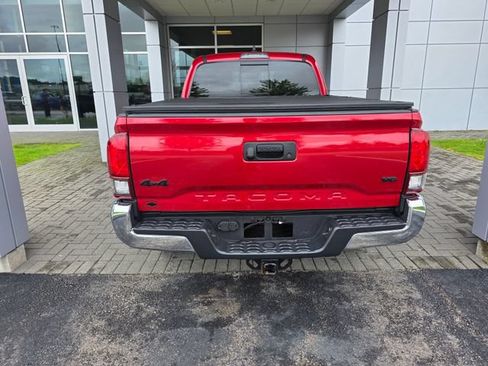 Used 2023 Toyota Tacoma SR5 w/ SX Package AWD/4WD image 3