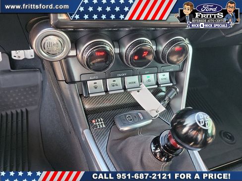 Used 2023 Toyota GR86 Premium w/ ALL Weather Mat Package (TMS) image 9