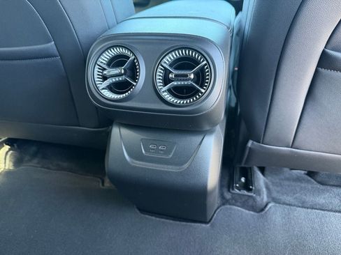 Used 2024 Chevrolet Blazer EV LT AWD/4WD image 33