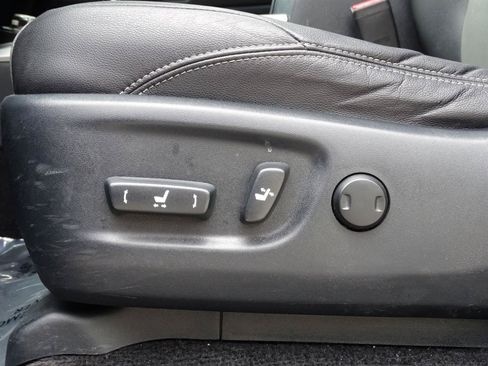 Used 2016 Toyota 4Runner SR5 Premium AWD/4WD image 12