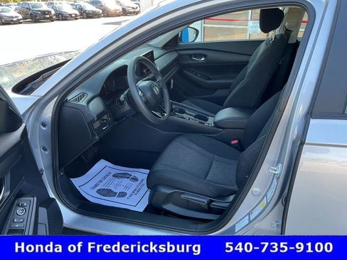 Used 2024 Honda Accord LX image 26