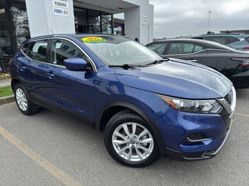 Used 2022 Nissan Rogue Sport S image 23