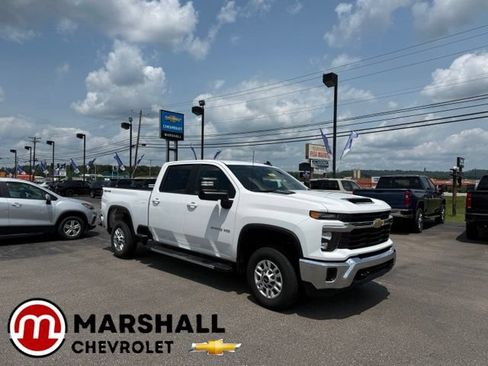 Used 2026 Chevrolet Silverado 2500 LT AWD/4WD image 1