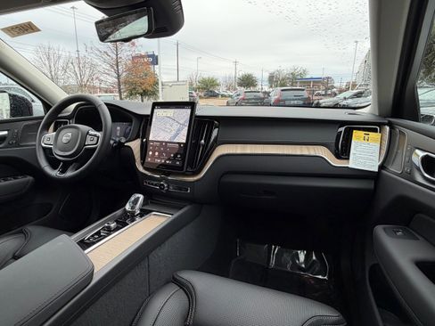 New 2026 Volvo XC60 B5 Ultra w/ Protection Package Premier image 10