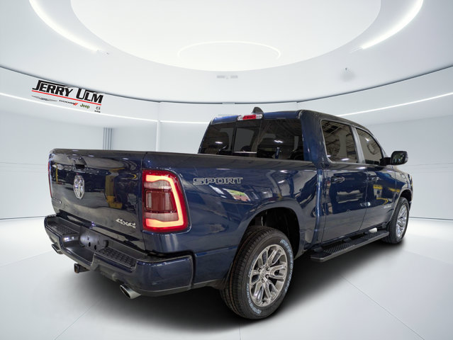 Used 2023 RAM 1500 Laramie AWD/4WD image 3