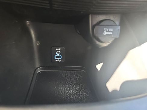 Used 2018 Dodge Journey GT w/ Nav & Sun Group FWD image 18