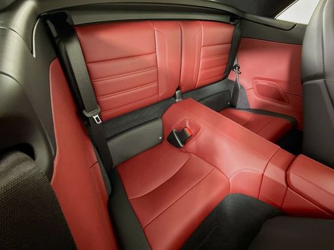 Certified 2025 Porsche 911 Carrera RWD image 28