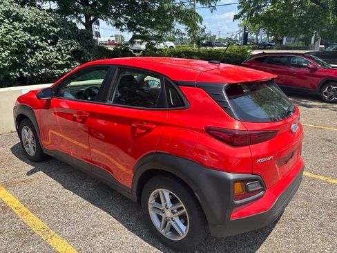 Used 2020 Hyundai Kona SE FWD image 2