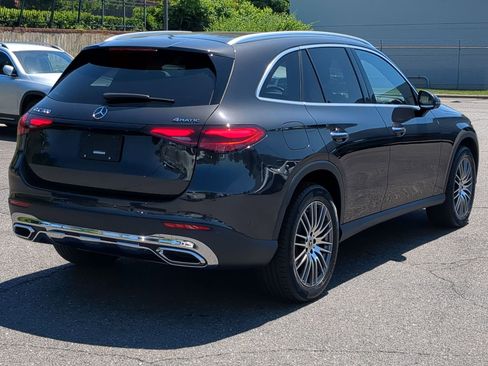 Certified 2024 Mercedes-Benz GLC 300 4MATIC image 3