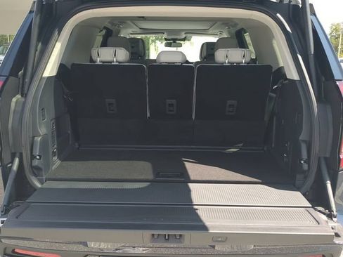 New 2027 Ford Expedition Platinum AWD/4WD image 13