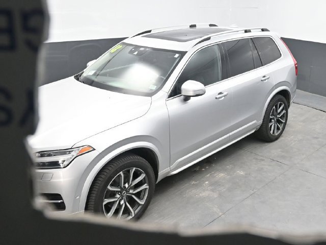 Used 2018 Volvo XC90 T6 Momentum w/ Convenience Package AWD/4WD image 33