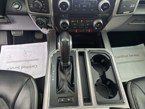 Used 2018 Ford F150 Platinum w/ Equipment Group 701A Luxury image 17