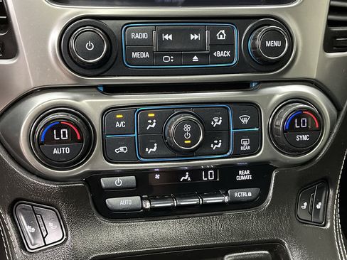 Used 2017 Chevrolet Tahoe LT w/ LT Midnight Edition AWD/4WD image 22