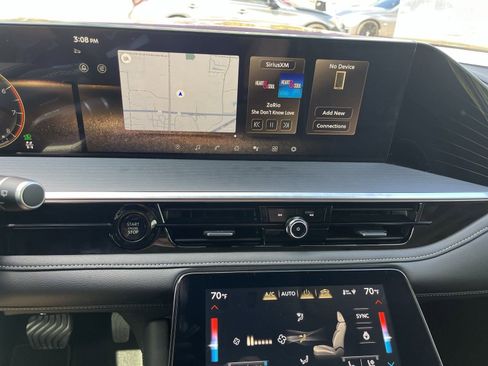 Used 2025 INFINITI QX80 Sensory w/ Exterior Package image 10