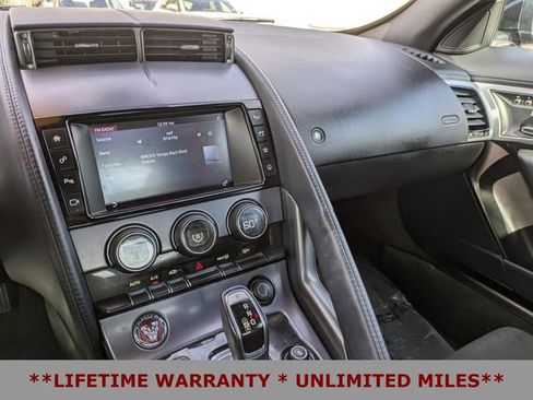 Used 2018 Jaguar F-TYPE Coupe image 17