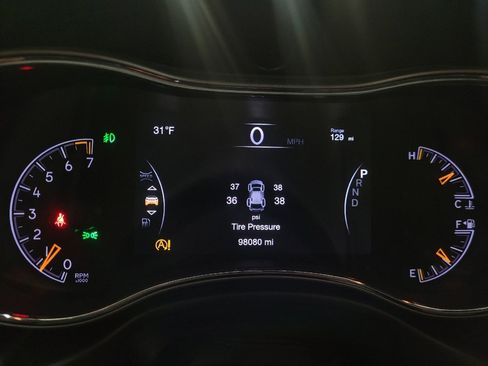 Used 2018 Jeep Grand Cherokee Altitude image 23