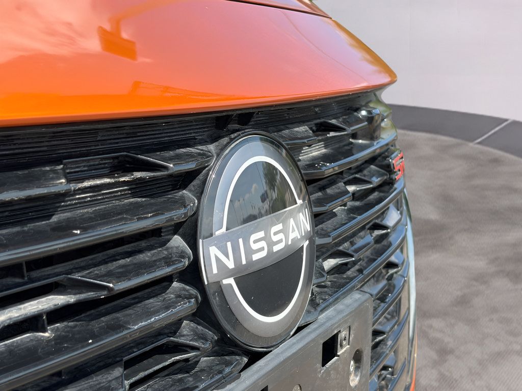 Used 2025 Nissan Sentra SR FWD image 29