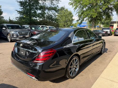 Used 2018 Mercedes-Benz S 560 Sedan image 5