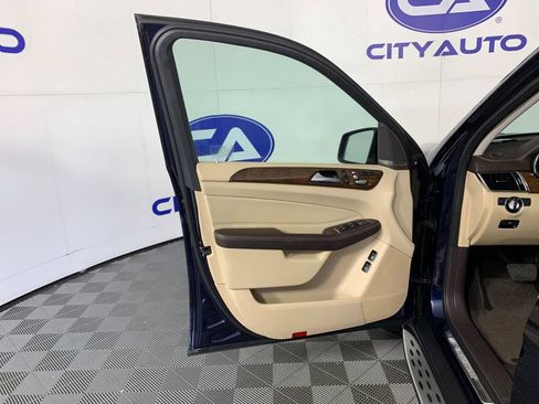 Used 2019 Mercedes-Benz GLS 450 4MATIC w/ Premium 1 Package image 13