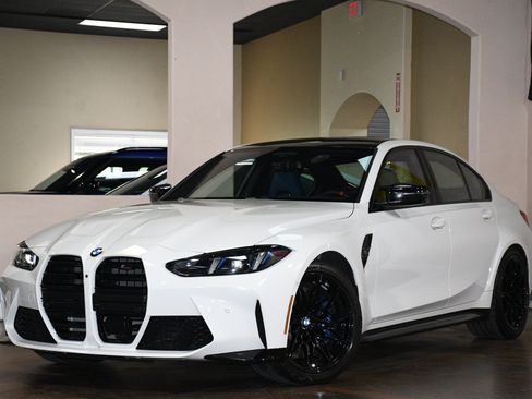 Used 2025 BMW M3 Competition AWD/4WD image 4