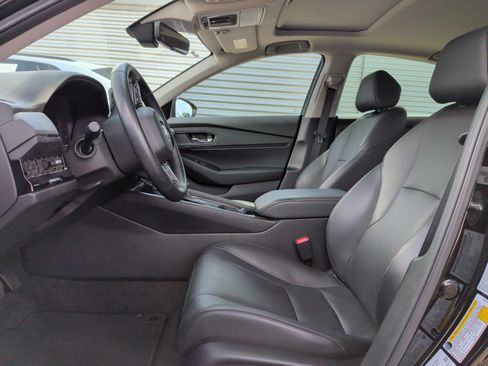 Used 2023 Honda Accord EX-L image 16