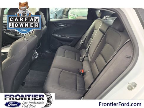 Used 2024 Chevrolet Malibu LT image 9